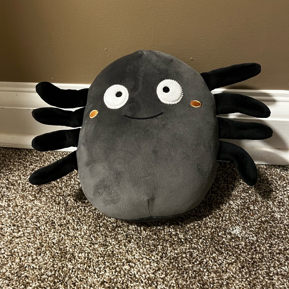 Spider? Occasion Gray Plush Toy